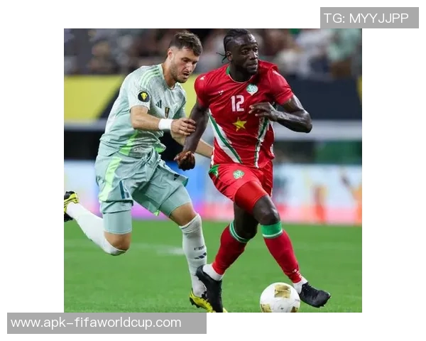 金杯赛激战墨西哥对决加拿大谁能晋级下一轮精彩对抗即将上演